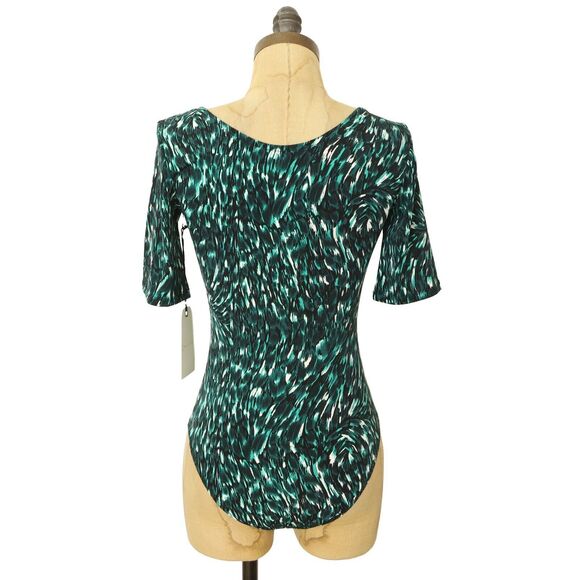 LEITH Nordstrom Short Sleeve Deep Scoop Neck Bodysuit S Green Bug Swirl NWT B62 - Picture 4 of 6
